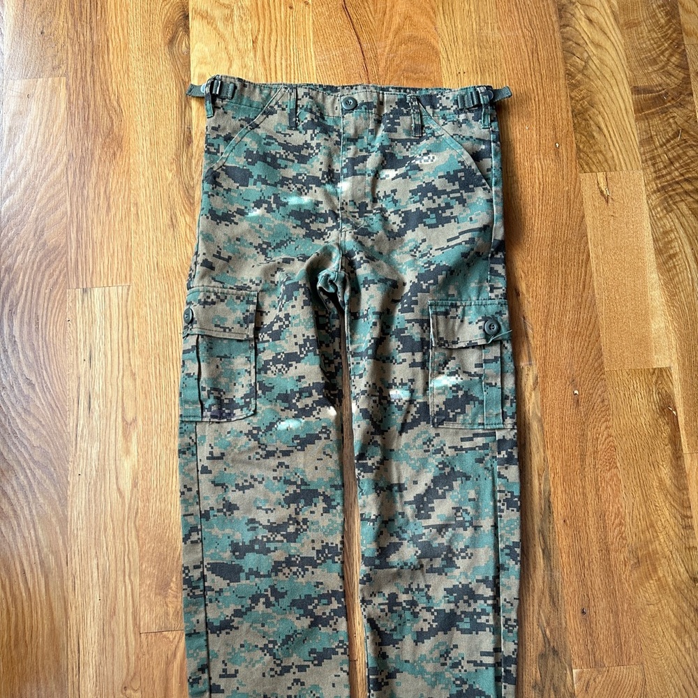 Rothco BDU pants kids Woodland Digital Camo Large